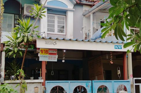 2 Bedroom Townhouse for sale in Lam Phak Chi, Bangkok