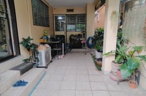 3 Bedroom Townhouse for sale in Thanasuk Village, Nong Khaem, Bangkok