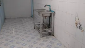 2 Bedroom Townhouse for rent in Amporn Place 2, O Ngoen, Bangkok