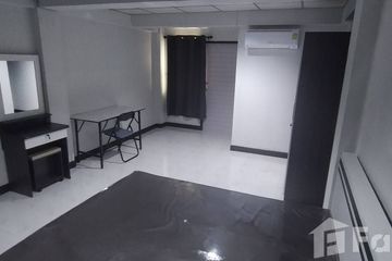 1 Bedroom Condo for rent in Bang Chan, Bangkok