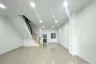 3 Bedroom Townhouse for sale in Baan Romyen Bangkhen-Thepparak, Tha Raeng, Bangkok