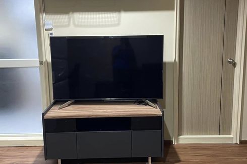 1 Bedroom Condo for sale in Lumpini Place Narathiwas-Chaopraya, Chong Nonsi, Bangkok