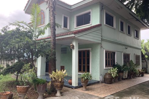 5 Bedroom House for sale in Tha Raeng, Bangkok