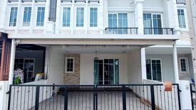 4 Bedroom Townhouse for sale in Golden Town Ramintra – Khubon, Tha Raeng, Bangkok