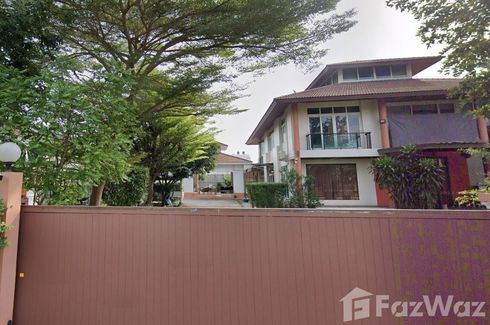 5 Bedroom House for sale in Tha Raeng, Bangkok