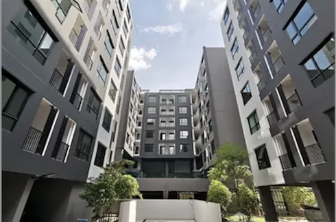 1 Bedroom Condo for sale in Khlong Thanon, Bangkok near BTS Saphan Mai
