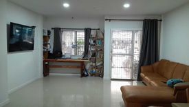 3 Bedroom Townhouse for sale in Anusawari, Bangkok