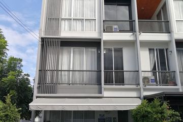 5 Bedroom Townhouse for sale in Sammakorn Avenue Ramintra Wongwaen, Tha Raeng, Bangkok