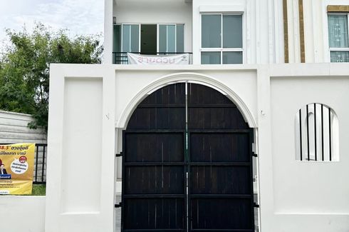 3 Bedroom Townhouse for sale in Bless Ville Ramintra-Phrayasurain 25, Bang Chan, Bangkok