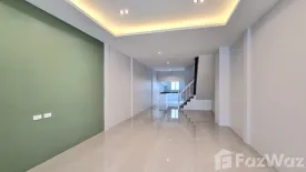 2 Bedroom Townhouse for sale in Khlong Thanon, Bangkok near BTS Saphan Mai