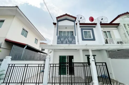 3 Bedroom Townhouse for sale in Lanceo Phetkasem 77, Nong Khaem, Bangkok