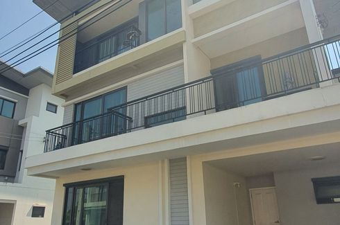 7 Bedroom House for sale in Golden Prestige Watcharapol-Sukhapiban 5, O Ngoen, Bangkok