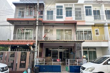 4 Bedroom Townhouse for sale in Baan Busara Phetkasem 81, Nong Khang Phlu, Bangkok