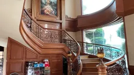 5 Bedroom House for sale in Sai Kong Din, Bangkok