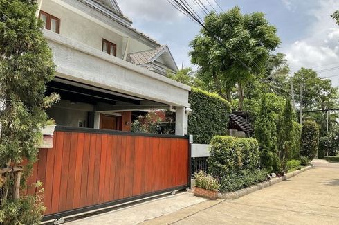 4 Bedroom House for sale in NOBLE WANA WATCHARAPOL, Tha Raeng, Bangkok