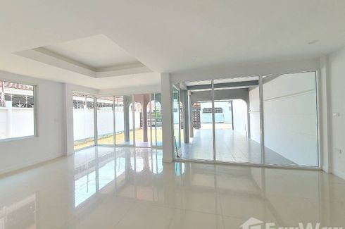 5 Bedroom Townhouse for sale in Anusawari, Bangkok near MRT Ram Inthra 3