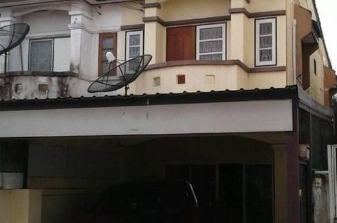 2 Bedroom Townhouse for rent in Bang Chan, Bangkok