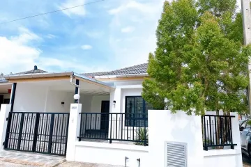 2 Bedroom House for sale in Phuket Villa Airport, Sakhu, Phuket