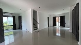 3 Bedroom House for rent in Tha Kham, Bangkok