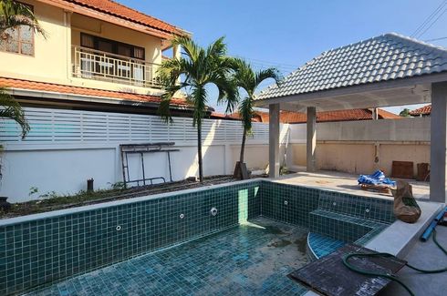 4 Bedroom Villa for sale in Rawiporn Village 2, Nong Prue, Chonburi