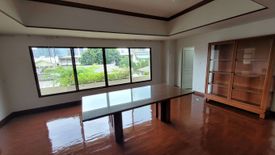 3 Bedroom Condo for rent in Phra Khanong, Bangkok near BTS Ekkamai