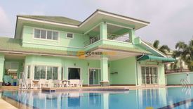 5 Bedroom House for rent in Na Kluea, Chonburi