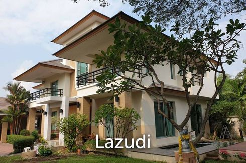 4 Bedroom House for sale in Saphan Sung, Bangkok