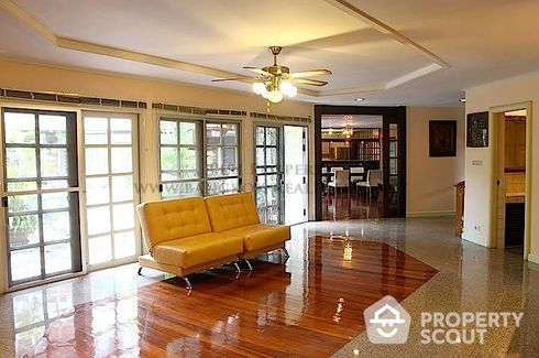 4 Bedroom Condo for rent in Sawit Suites, Khlong Tan Nuea, Bangkok