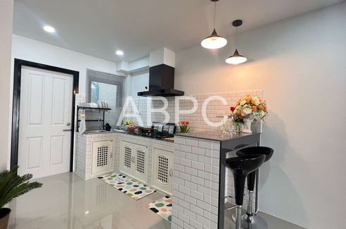 2 Bedroom Townhouse for sale in Nong Prue, Chonburi