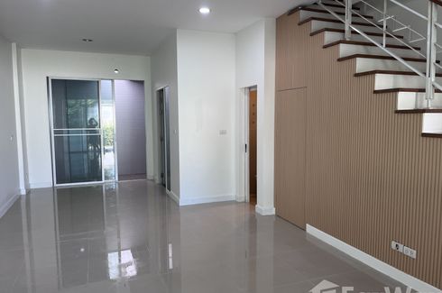 2 Bedroom Townhouse for sale in Baan Klang Muang Sathorn-Taksin 2, Bang Kho, Bangkok near BTS Wutthakat