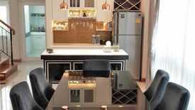 4 Bedroom House for sale in Laddarom Watcharapol Rattanakosin, Khlong Thanon, Bangkok