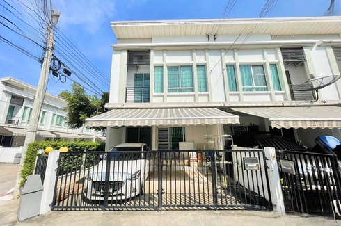 3 Bedroom Townhouse for sale in Bang Chan, Bangkok