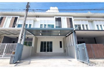 3 Bedroom Townhouse for sale in Bang Chan, Bangkok