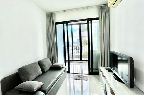 1 Bedroom Condo for rent in Huai Khwang, Bangkok near MRT Huai Khwang