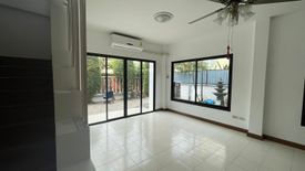 3 Bedroom House for sale in Baan Burirom Ramintra-Safari, Sam Wa Tawan Tok, Bangkok