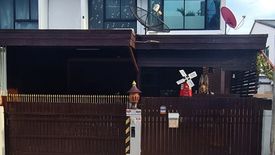 3 Bedroom Townhouse for sale in The Villa Ramindra-Wongwaen, Tha Raeng, Bangkok