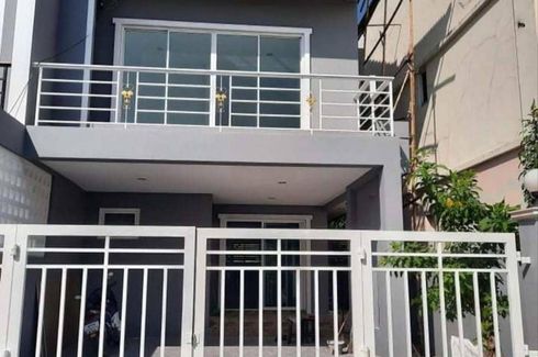 5 Bedroom Townhouse for sale in Baan Mantita, Khlong Thanon, Bangkok