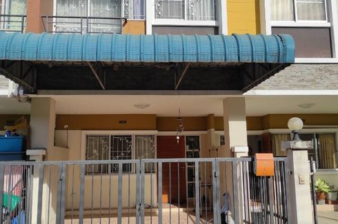 Townhouse for sale in Tha Raeng, Bangkok