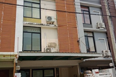 3 Bedroom Townhouse for sale in Green Place, Chom Thong, Bangkok