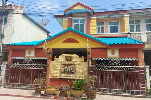 3 Bedroom Townhouse for sale in Pattarin 1 Kubon, Bang Chan, Bangkok