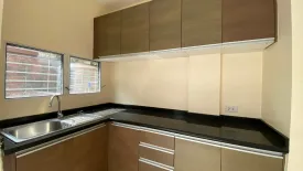 4 Bedroom Townhouse for rent in Tha Raeng, Bangkok