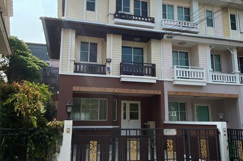 4 Bedroom Townhouse for rent in Park Gallery Village, Tha Raeng, Bangkok