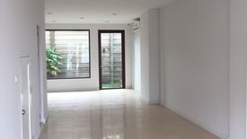 2 Bedroom Townhouse for rent in Venice Di Iris Watcharapon, Tha Raeng, Bangkok