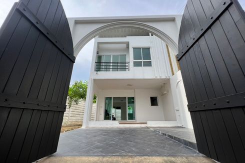 3 Bedroom Townhouse for sale in Bless Ville Ramintra-Phrayasurain 25, Bang Chan, Bangkok