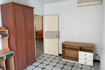 3 Bedroom Condo for sale in Sathorn House, Silom, Bangkok near BTS Surasak