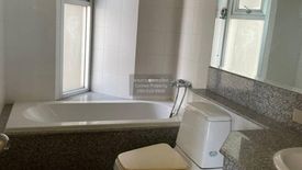 3 Bedroom Condo for sale in Sathorn House, Silom, Bangkok near BTS Surasak