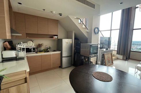 1 Bedroom Condo for rent in The Emporio Place, Khlong Tan, Bangkok near BTS Phrom Phong