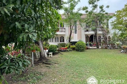 3 Bedroom House for sale in Bang Chak, Bangkok near BTS Punnawithi