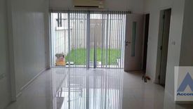 3 Bedroom Townhouse for rent in Din Daeng, Bangkok near MRT Ratchadaphisek