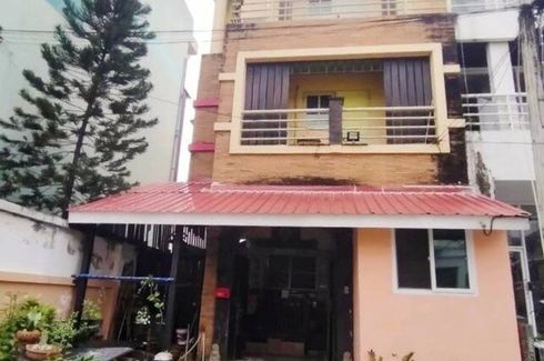 4 Bedroom House for sale in Phlapphla, Bangkok